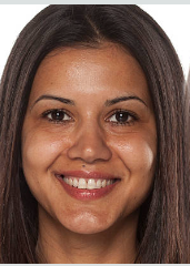 “Lightweight, non-greasy, and actually tightens. My face feels firmer throughout the day. Such a good set, especially for early aging.”